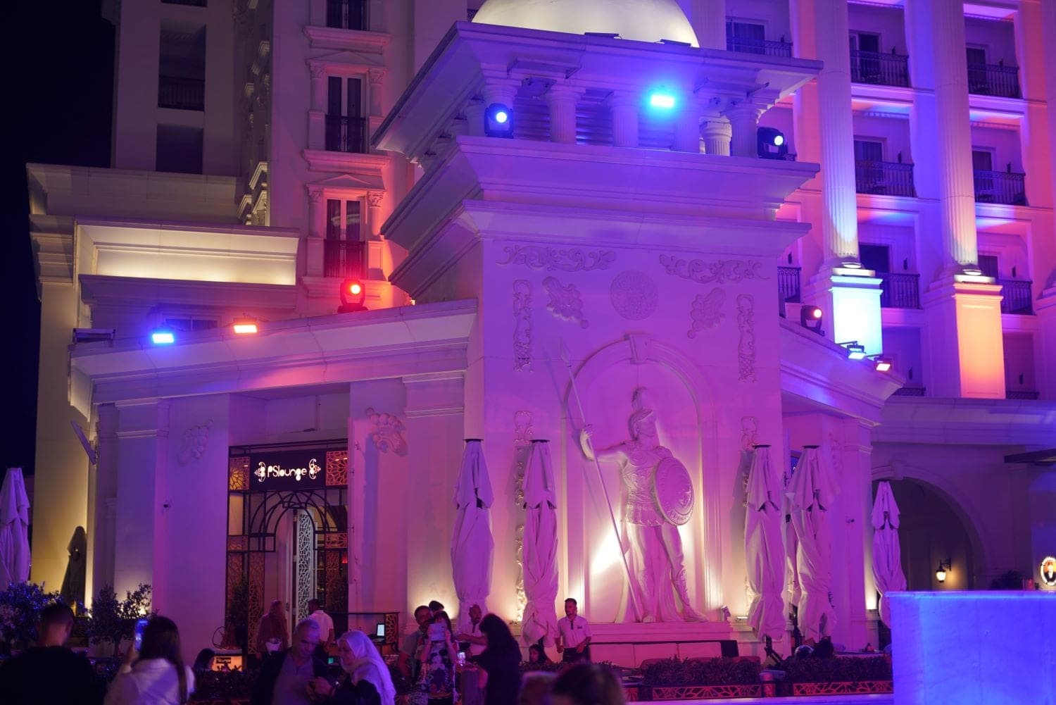 Doğum Gününüzü VIP Bir Şekilde Kutlayın: İstanbul ve Antalya’daki PS Lounge Şubeleri