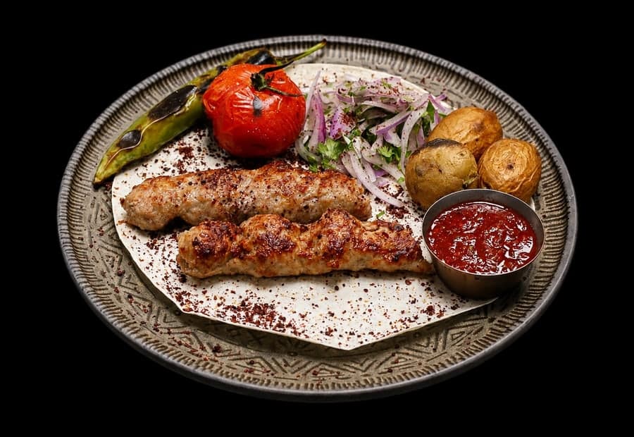 كباب لولا